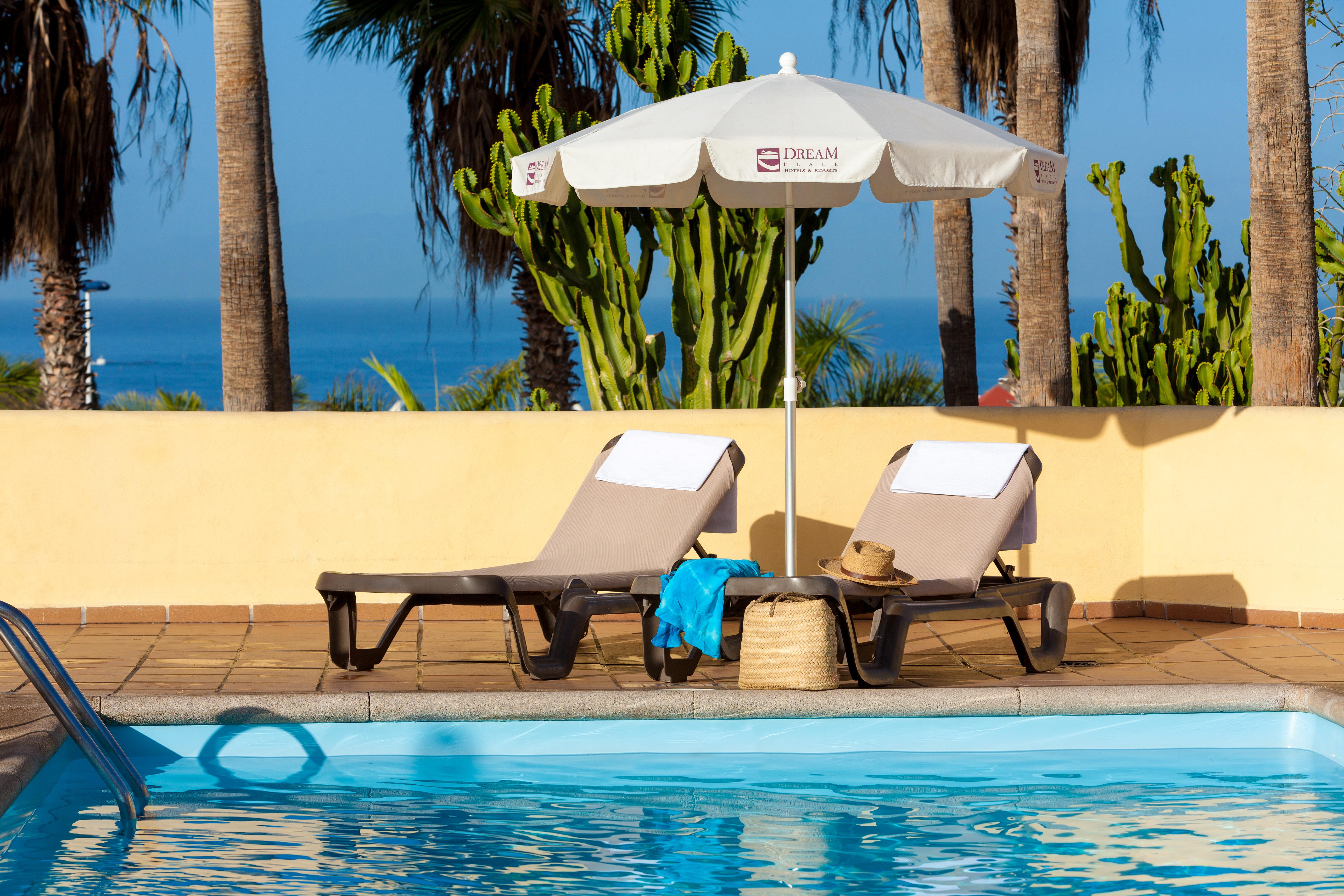 Tagoro Family & Fun Costa Adeje Hotel Exterior photo