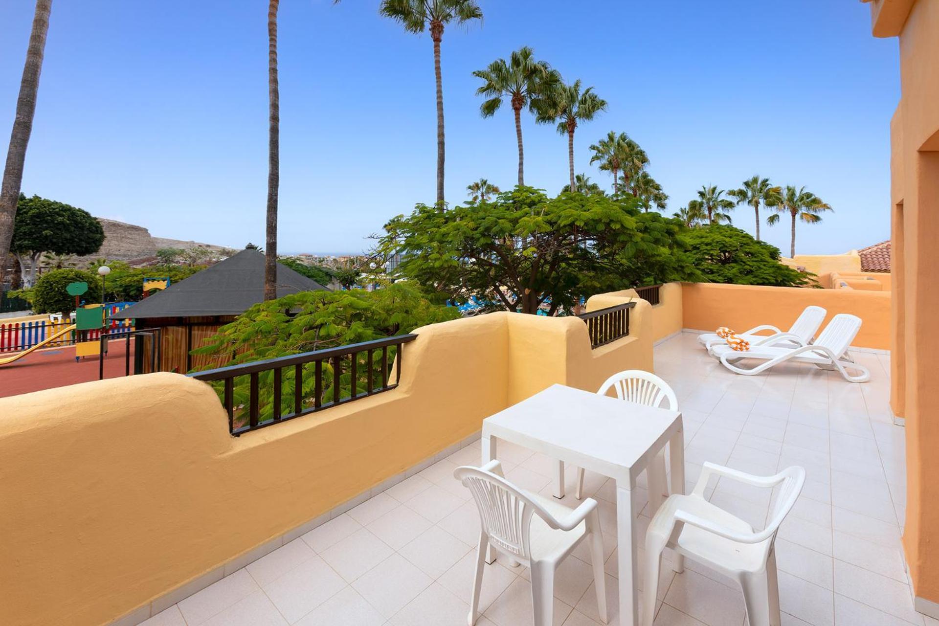 Tagoro Family & Fun Costa Adeje Hotel Exterior photo