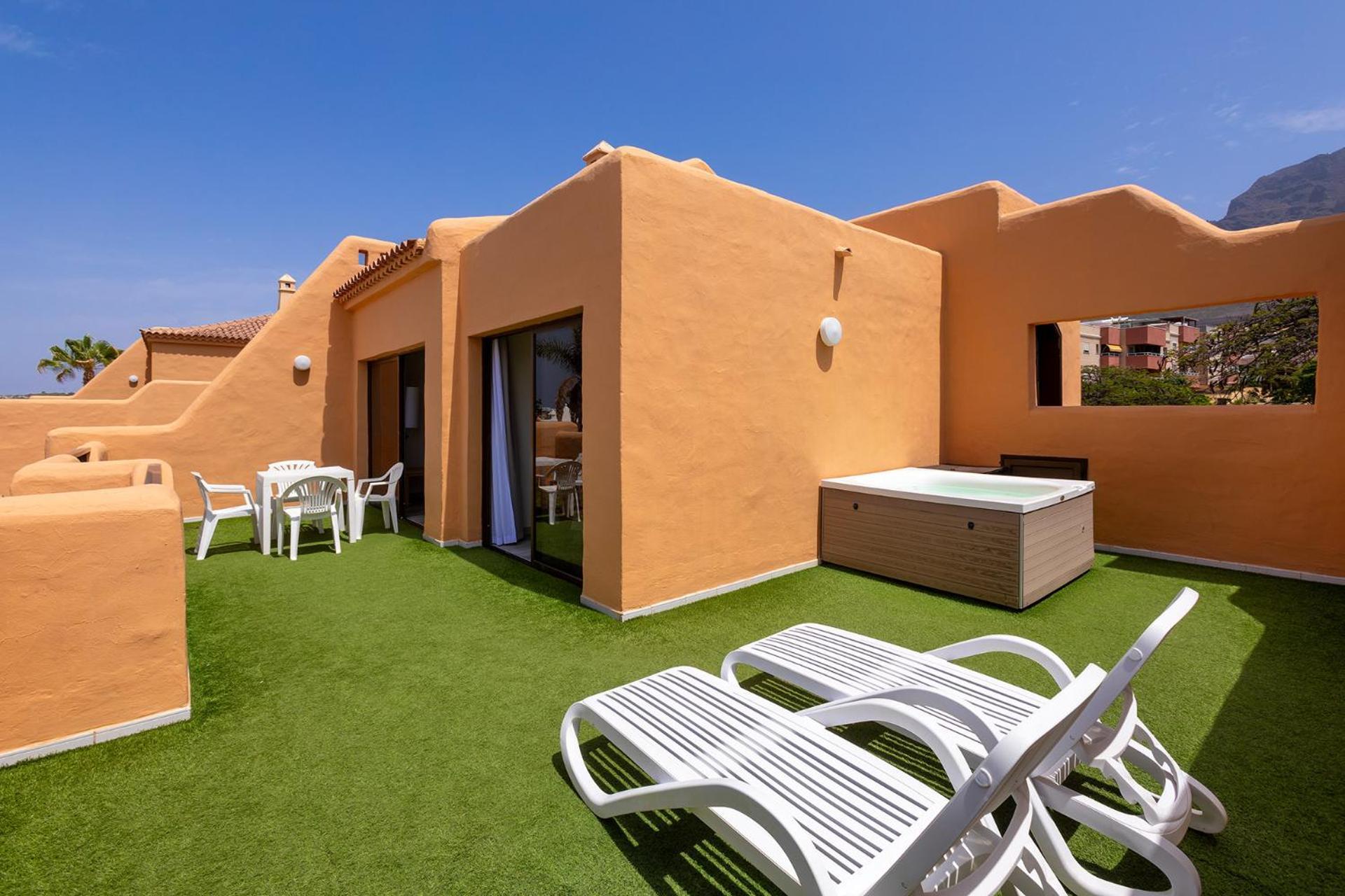 Tagoro Family & Fun Costa Adeje Hotel Exterior photo